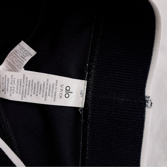 All Airlift High-Waist Alignment Legging - Picture 7 of 8